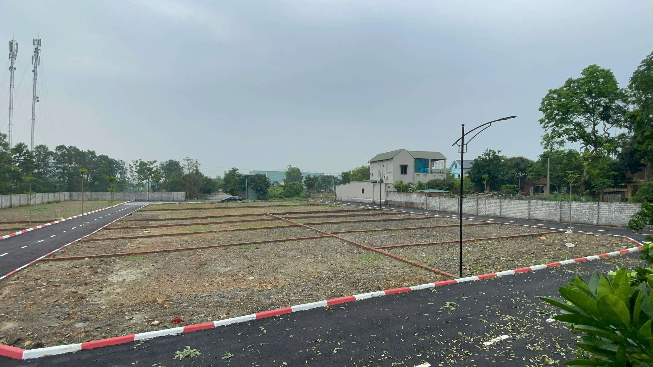 Đất nền Láng Hòa Lạc giá 2.3 tỷ diện tích 100m2 gần Đại học FPT – Nguyễn Hùng BĐS - 0989333012 - Ảnh chính